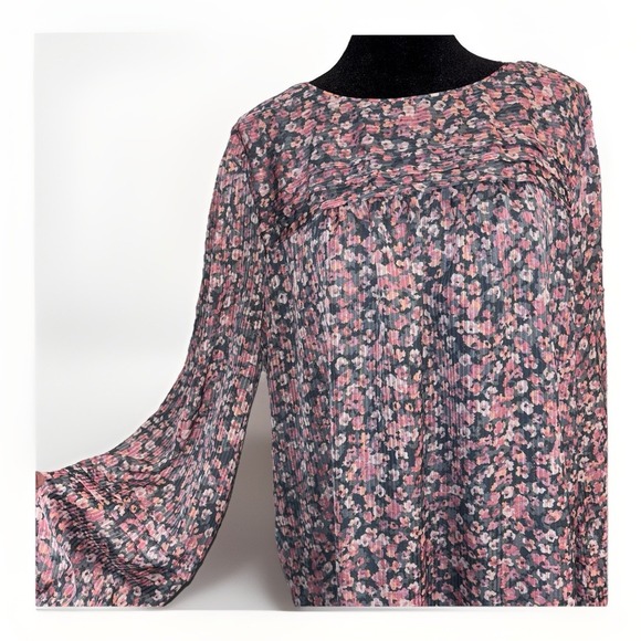 LOFT Tops - Loft Floral Soft Long Sleeve Lined Blouse Size Large Tunic Metallic Stripes